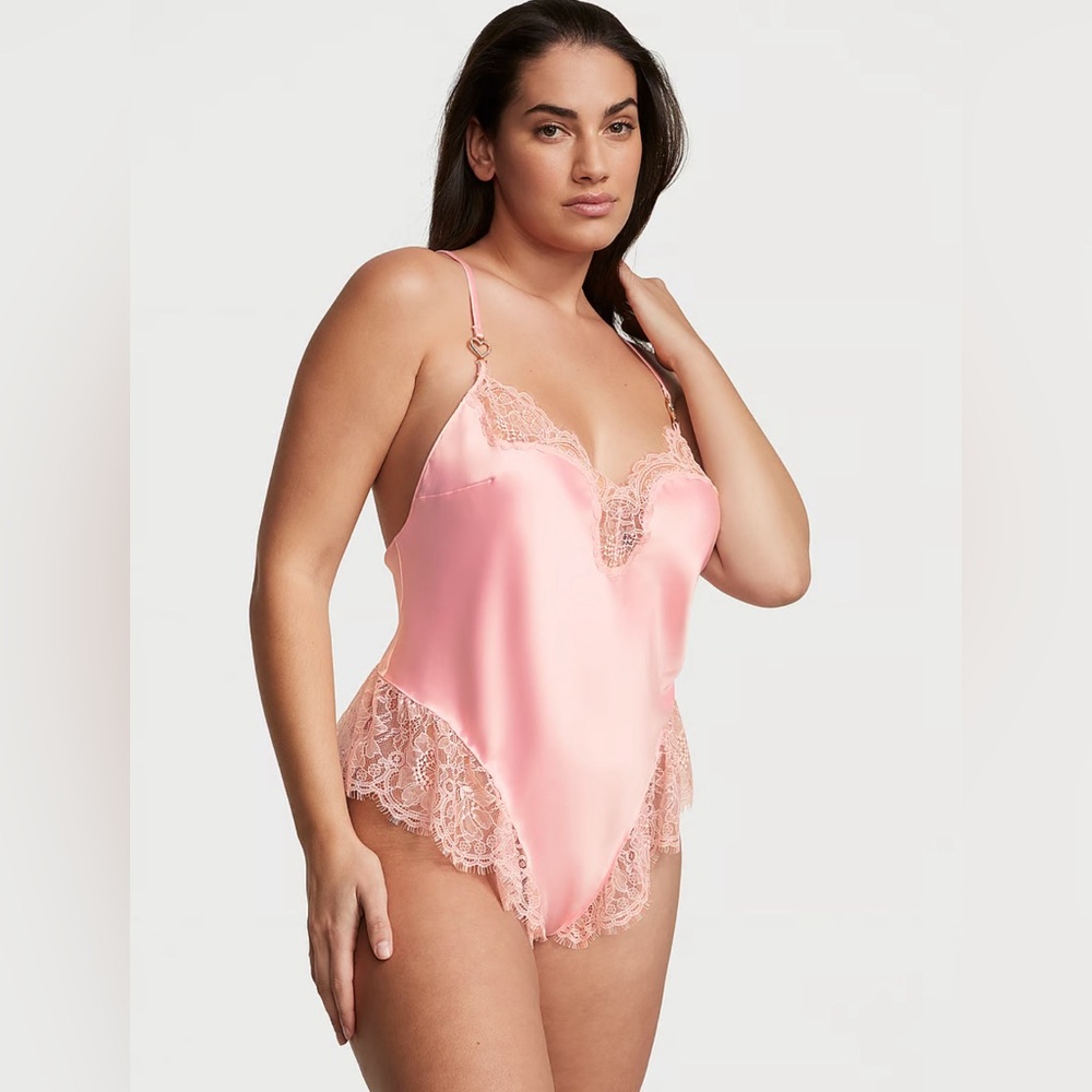 Victoria’s Secret Satin Lace Shine Heart Hardware High-Leg Romper Bodysuit Teddy